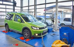 VW Caddy (3) - 2.0 TDI 16V - 81kW (110k) a 250Nm - 5MT