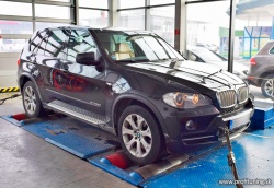 BMW X5 30sd (E70) - 3.0 24V - 210kW (286k) a 580Nm