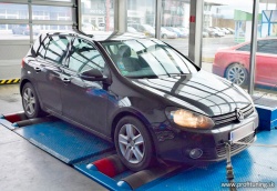 VW Golf (6) - 2.0 TDi 16V - 103kW (140k) a 320Nm